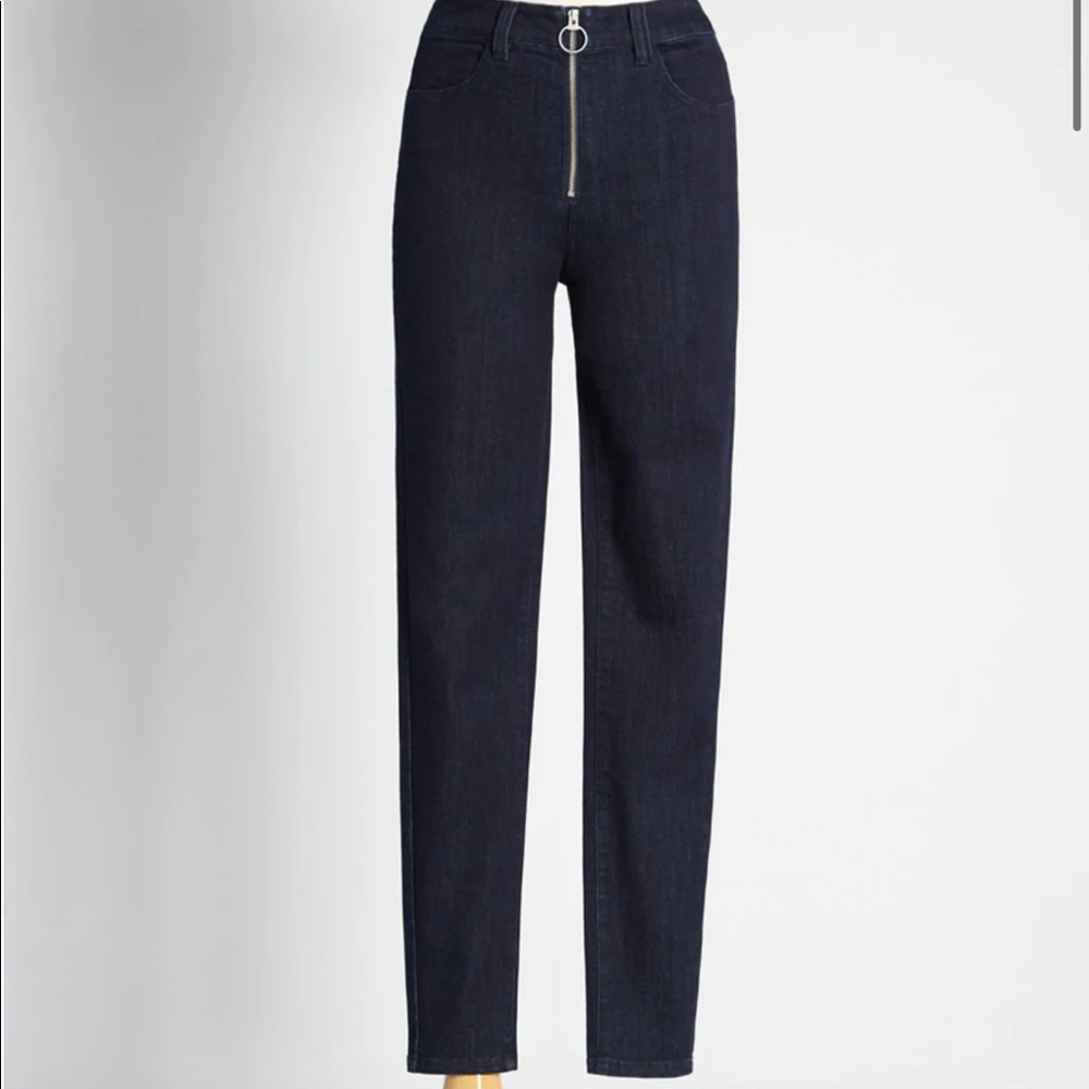 Modcloth High Waist O-Ring Zipper Jeans. NWT